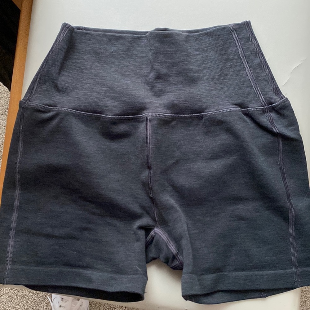 alphalete seamless short